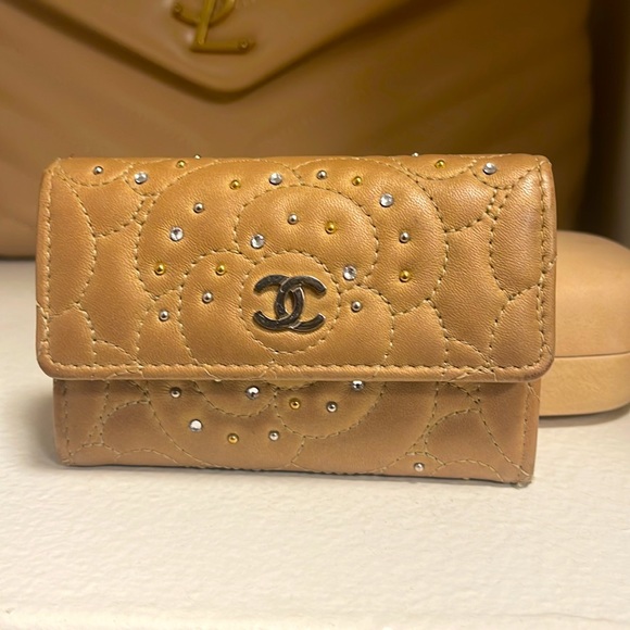 CHANEL Like New Chanel Wallet 🤎 Limited Edition - Picture 4 of 5